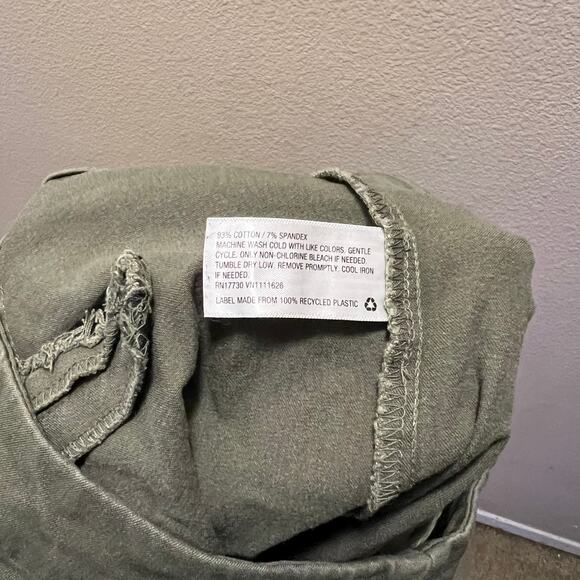 A New Day Straight Leg Pants Army Green Chino Stretch Mid-Rise Size 8 - Picture 8 of 9